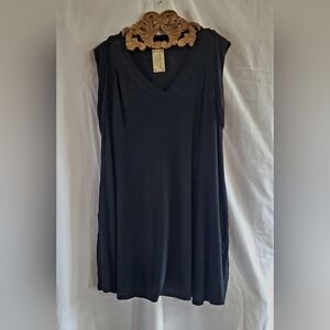 NWT Umgee Women's Size Large Tank Dress/ Tunic Black V-Neck A-Line w/Pockets